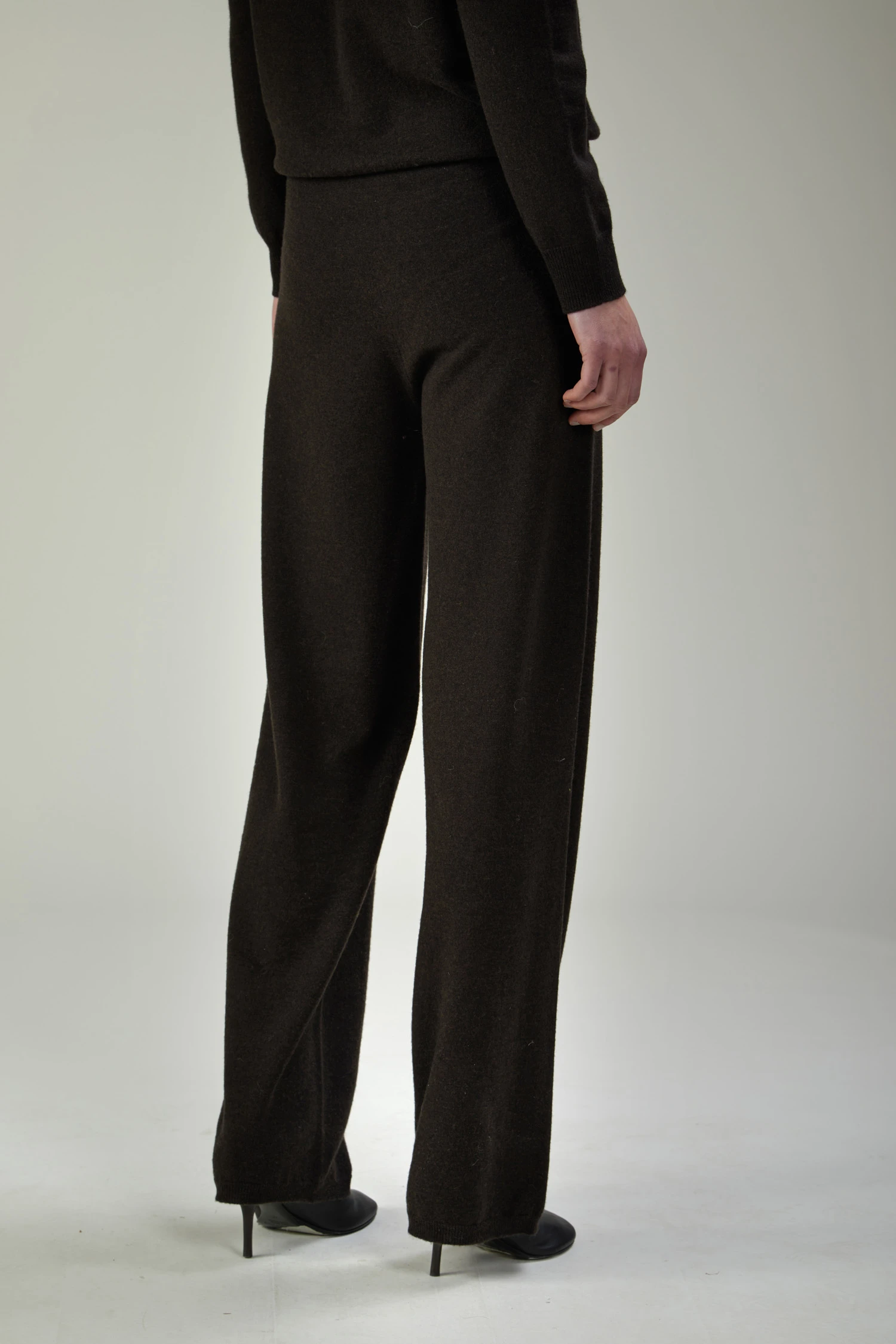 Pantalone a palazzo in lana e cashmere - immagine 3