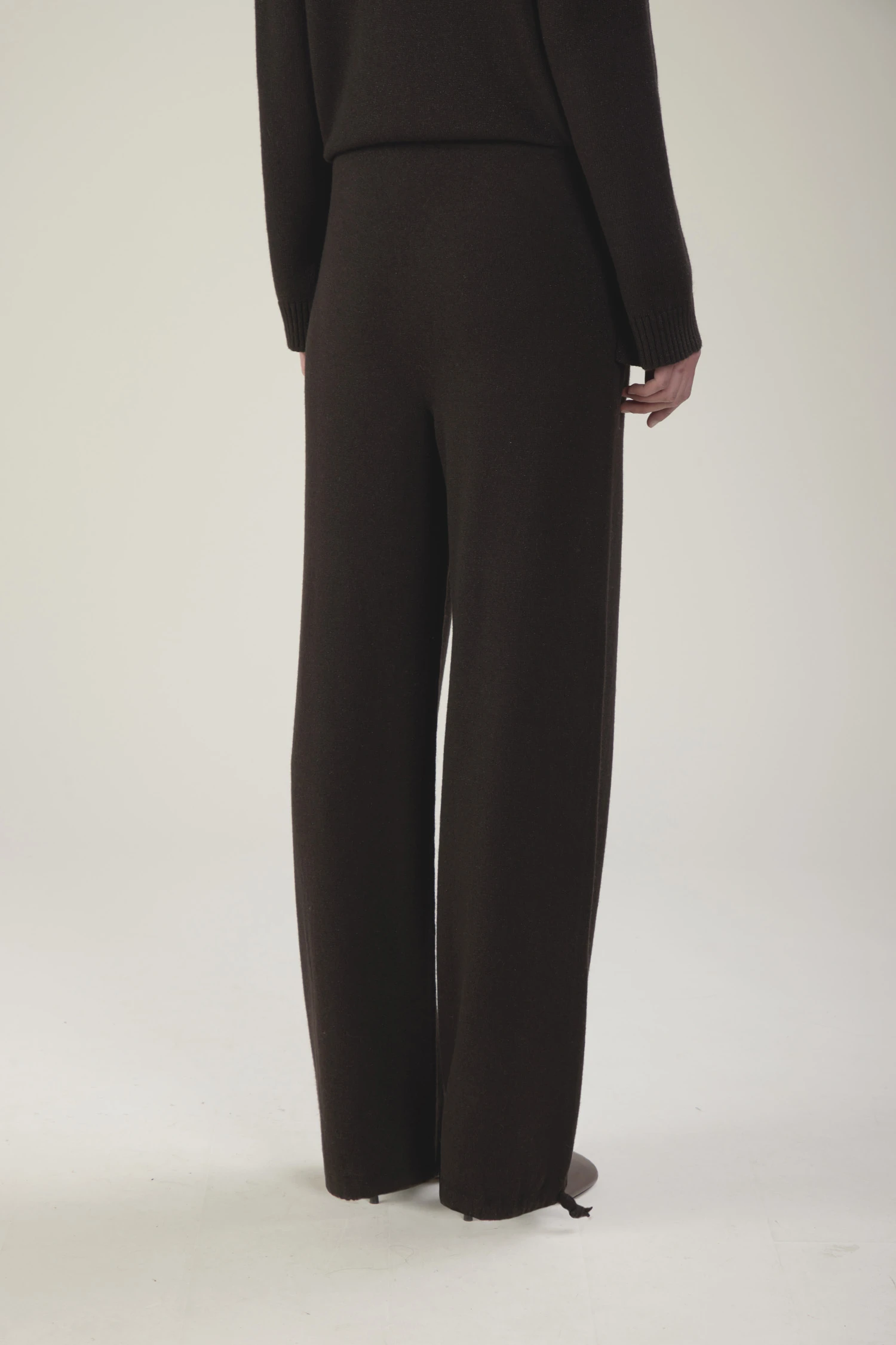 Pantalone cargo in micropaillettes con coulisse - immagine 3