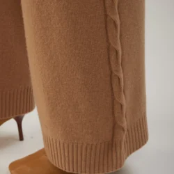 Pantalone in lana con lavorazione a trecce verticali - Thumbnail Image 3