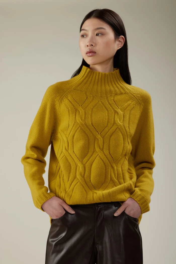 Maglia a collo alto in lana con motivo a losanghe