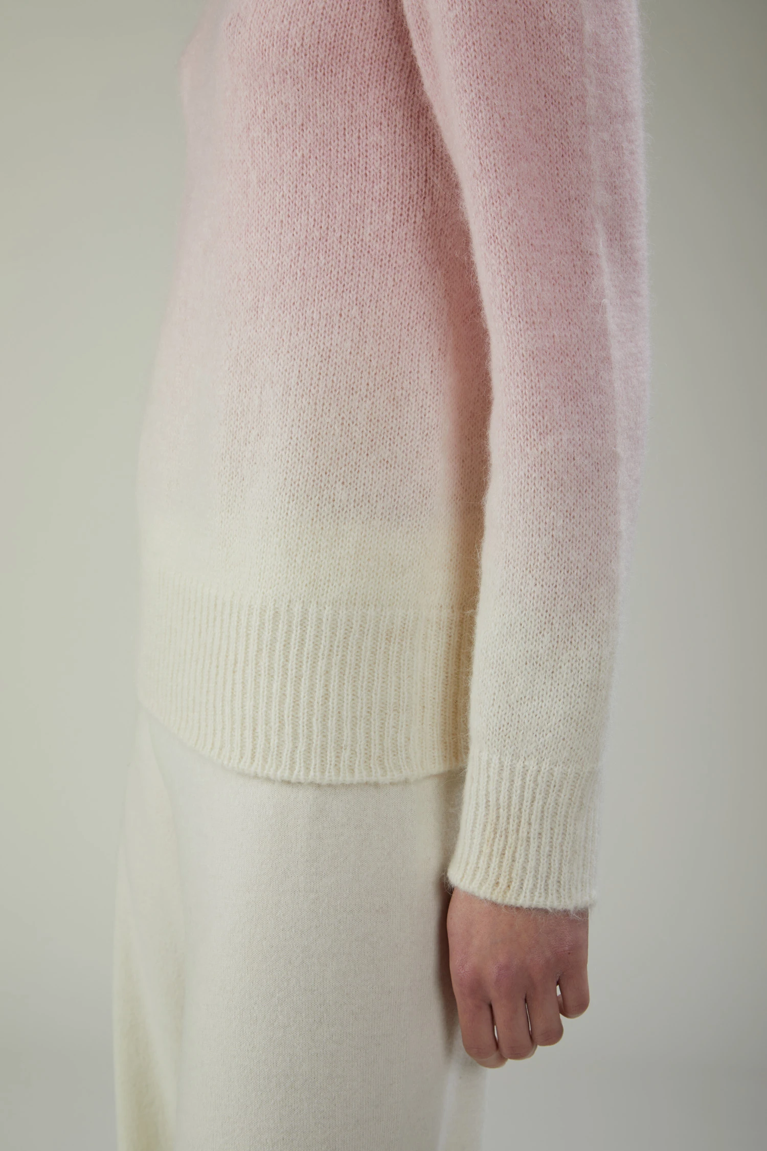 Maglia dolcevita in alpaca dégradé - immagine 3