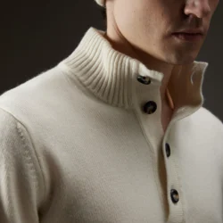 Maglione collo alto in cashmere con bottoni - Thumbnail Image 2